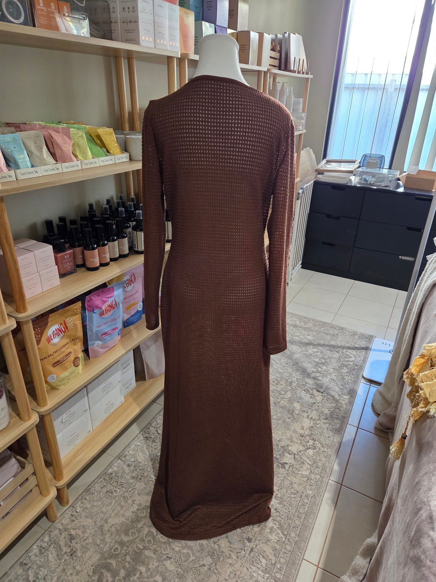 CHOCOLATE KNIT DRESS
