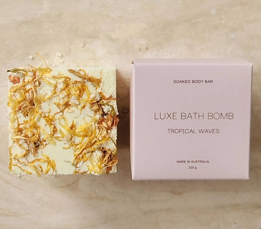 LUXE BATH BOMBS