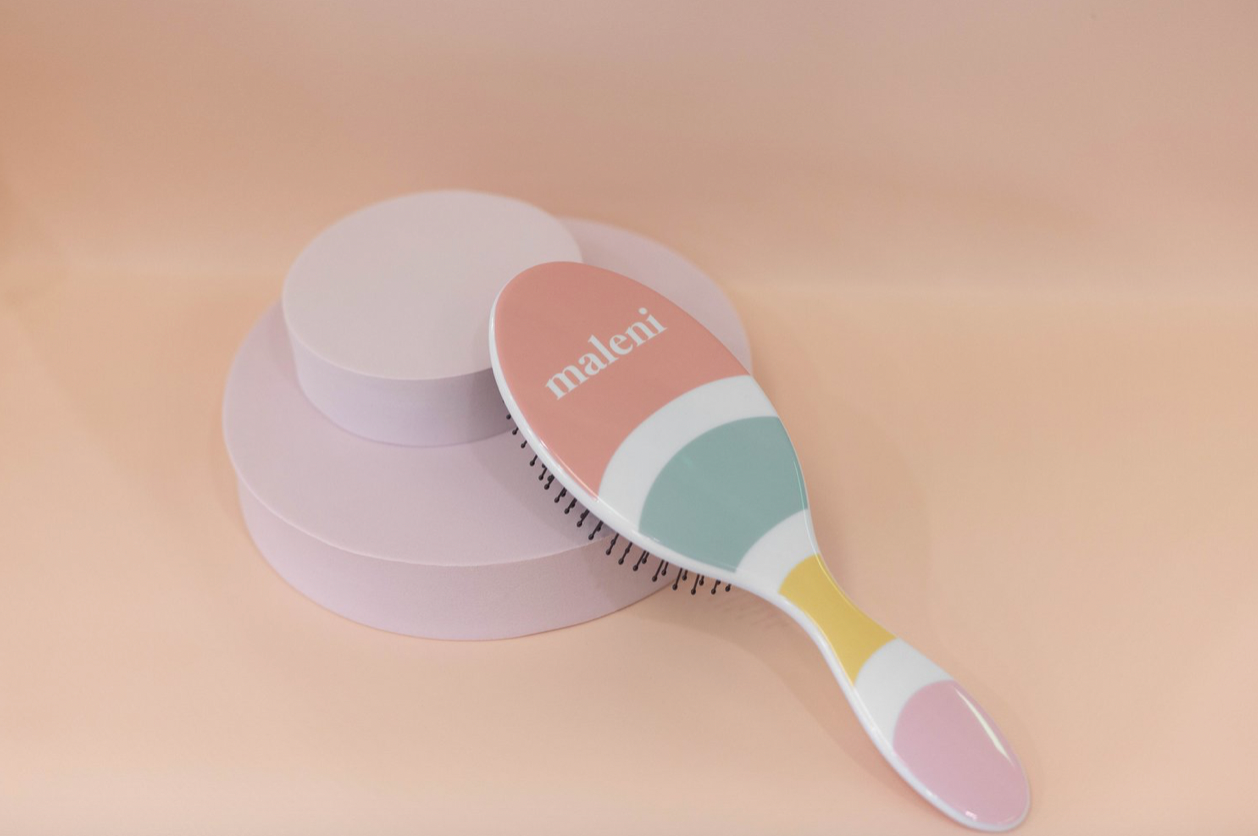 MALENI DETANGLING HAIRBRUSH