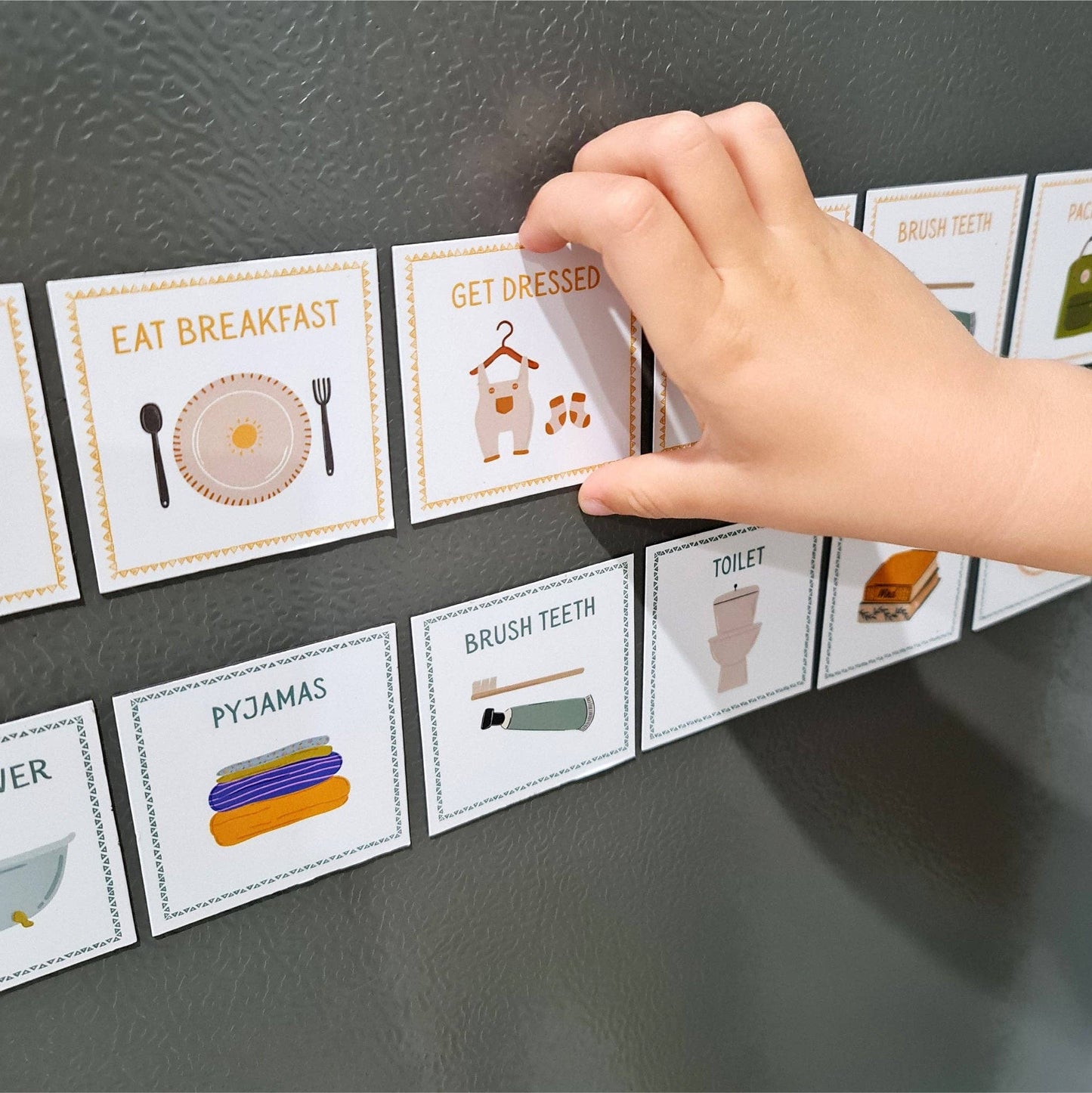 MAGNETIC ROUTINE CARDS - VISUAL SCHEDULE FOR KIDS