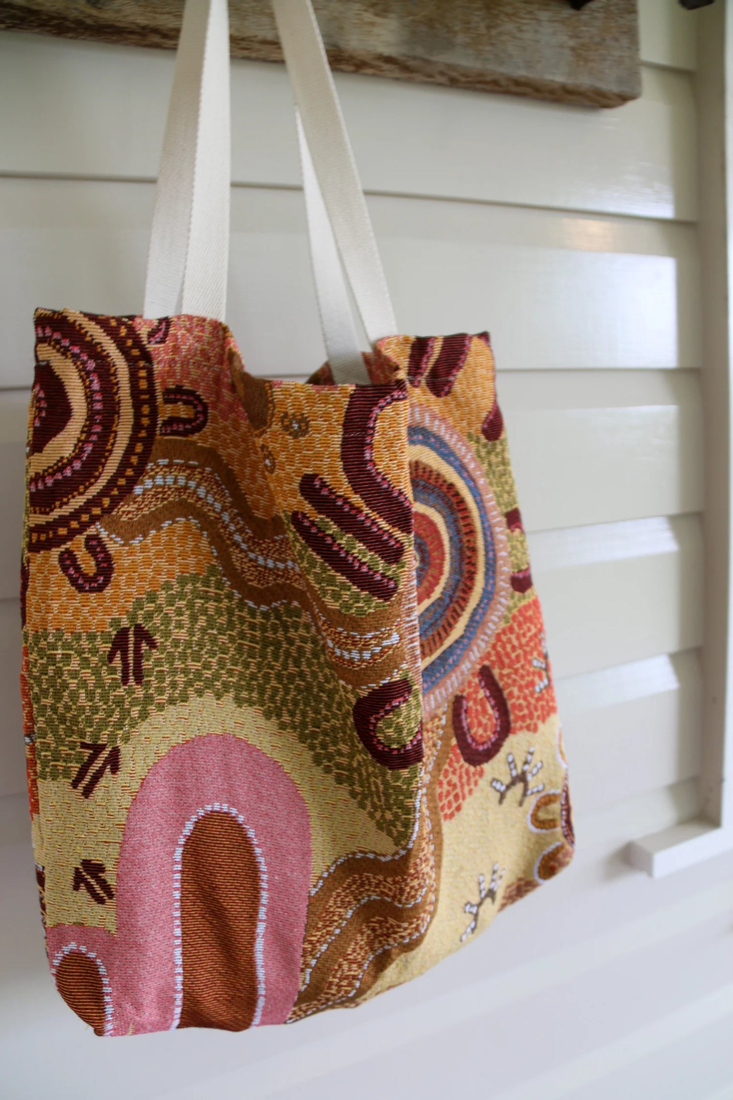 ‘COMING HOME’ TOTE