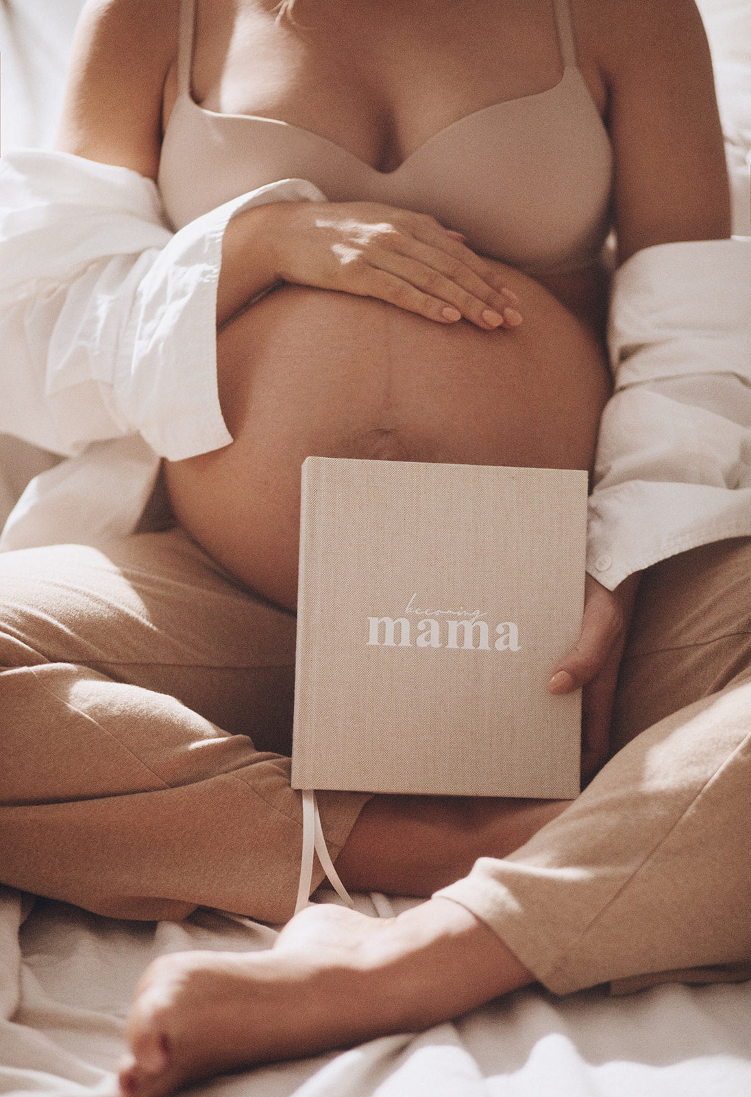 BECOMING MAMA - A PREGNANCY JOURNAL
